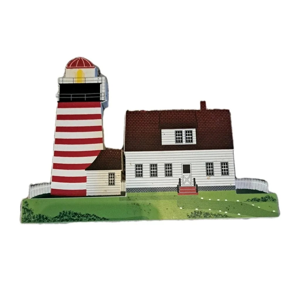 Vtg‎ 1996 Sheila's West Quoddy Head Lighthouse Maine Wood Shelf-Sitter Decor